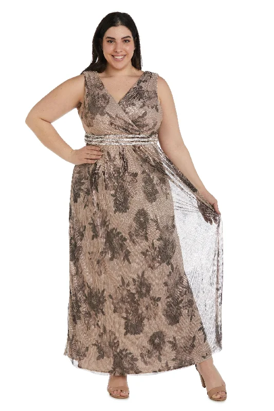 Maternity dress for a movie night out R&M Richards 7938W Long Sleeveless Plus Size Dress Maternity dress for a movie night out R&M Richards 7938W Long Sleeveless Plus Size Dress