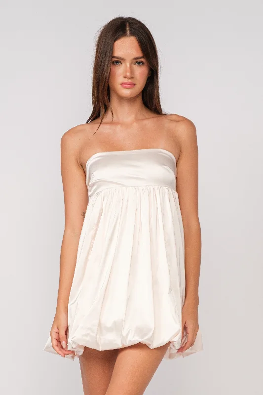 Animal print mini dresses for a bold statement Melinda Ivory Satin Strapless Bubble Dress Animal print mini dresses for a bold statement Melinda Ivory Satin Strapless Bubble Dress