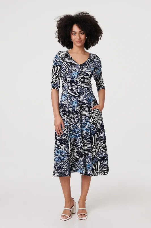  Abstract V-Neck 3/4 Sleeve Midi Dress