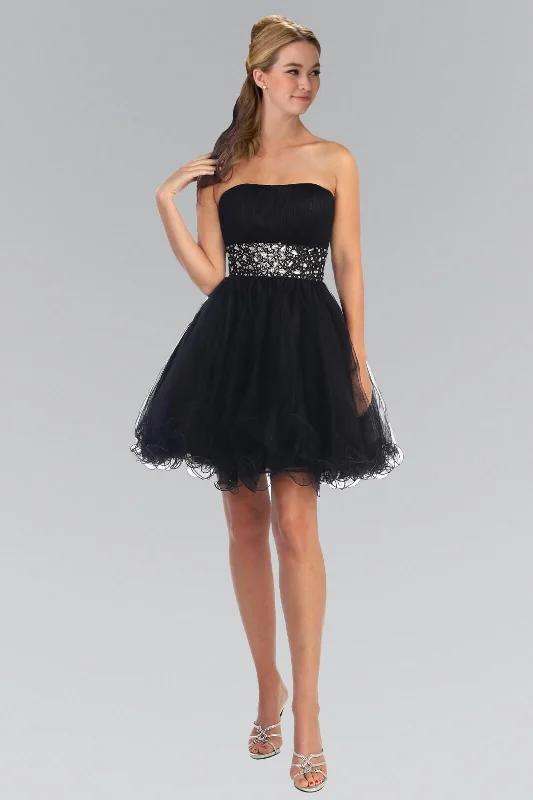 Maternity dress for a baby's first visit to the theater Strapless Sweetheart Prom Short Dress