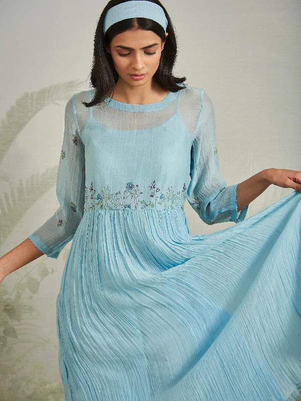 Midi dresses with denim fabric for a casual yet stylish day out Rapture Dress
