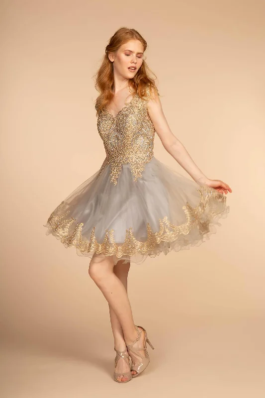 Maternity dress for a baby's first visit to the flower garden Short Cocktail Homecoming Dress Prom Maternity dress for a baby's first visit to the flower garden Short Cocktail Homecoming Dress Prom