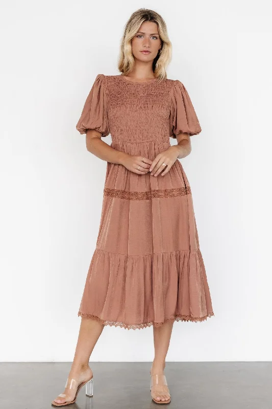 Midi dresses with tassel accents for a bohemian and free - spirited style Finley Smocked Midi Dress | Light Copper Midi dresses with tassel accents for a bohemian and free - spirited style Finley Smocked Midi Dress | Light Copper