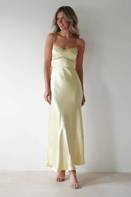 Plaid midi dresses for a fall - themed family gathering Sophia Soft Lace Maxi Dress | Yellow Plaid midi dresses for a fall - themed family gathering Sophia Soft Lace Maxi Dress | Yellow