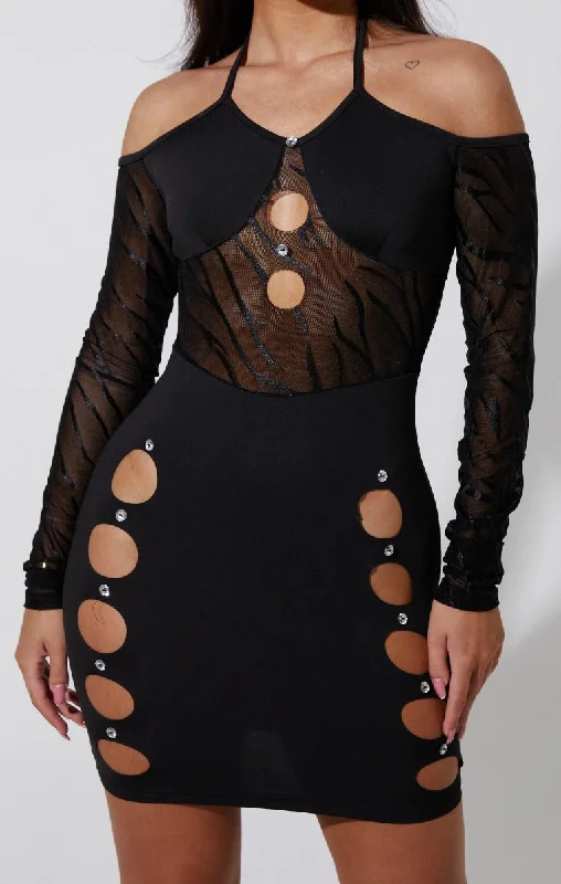 Mini dresses with mesh panels for a sexy and trendy look Black Mesh Off The Shoulder Cut Out Bodycon Mini Dress - Farrah Mini dresses with mesh panels for a sexy and trendy look Black Mesh Off The Shoulder Cut Out Bodycon Mini Dress - Farrah