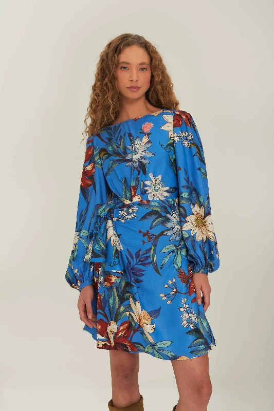 Mini dresses with mesh panels for a sexy and trendy look Blue Surreal Flowers Wrap LENZING™ ECOVERO™ Mini Dress Mini dresses with mesh panels for a sexy and trendy look Blue Surreal Flowers Wrap LENZING™ ECOVERO™ Mini Dress