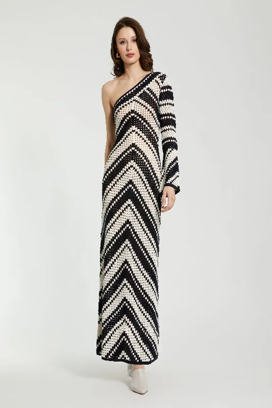 Velvet midi dresses in jewel tones for a glamorous winter event Mac Duggal K13010