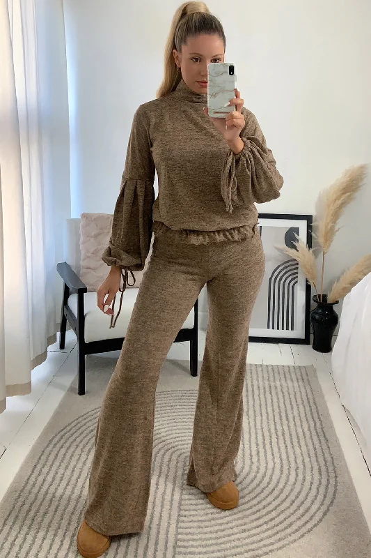 oversized women cardigan for a trendy and cozy lookAfiyah Brown High Neck Top and Flare Trouser Knitted Co-Ord Set oversized women cardigan for a trendy and cozy lookAfiyah Brown High Neck Top and Flare Trouser Knitted Co-Ord Set
