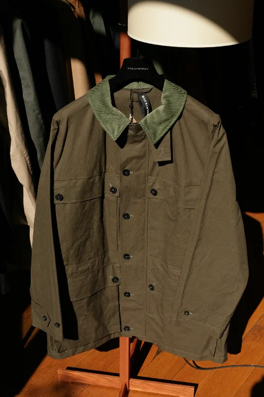 Oversized women's wool coats in a monochromatic look for a trendy outfitCountry Green Khaki Brown Waxed Cotton Coat Oversized women's wool coats in a monochromatic look for a trendy outfitCountry Green Khaki Brown Waxed Cotton Coat