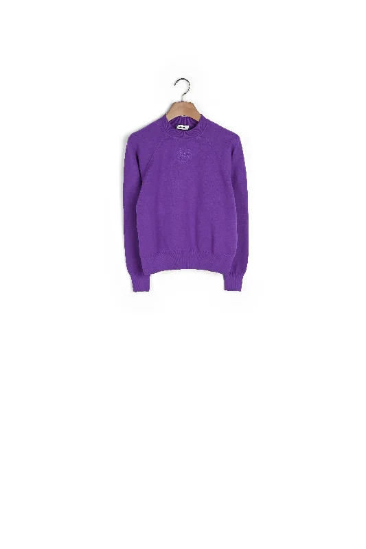 boyfriend style women cardigan for a relaxed fitSweat en maille brodé