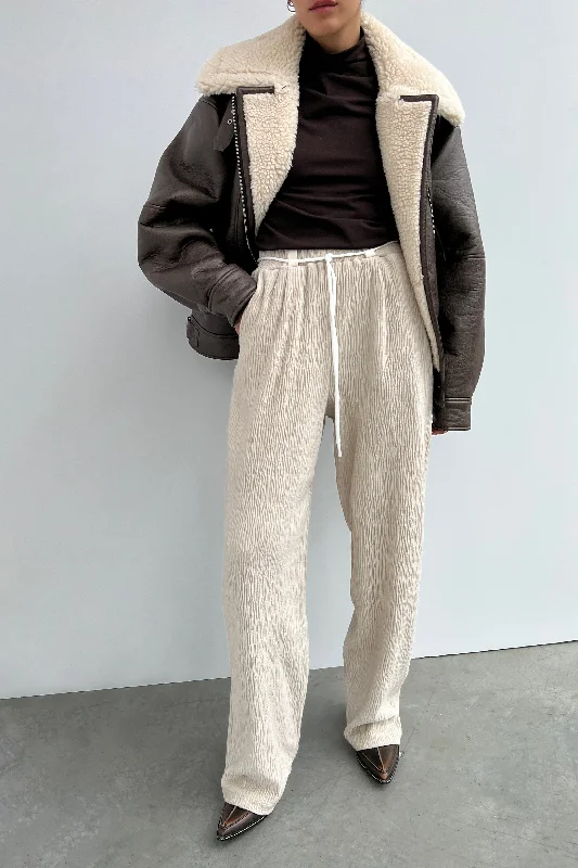 oversized women cardigan for a trendy and cozy lookRIBBED STRAIGHT LEG PANTS
