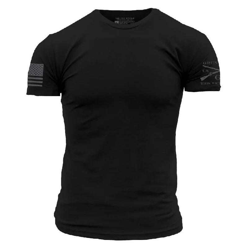 Sequined Women T Shirt for a Sparkly Night OutBasic T-Shirt - Black