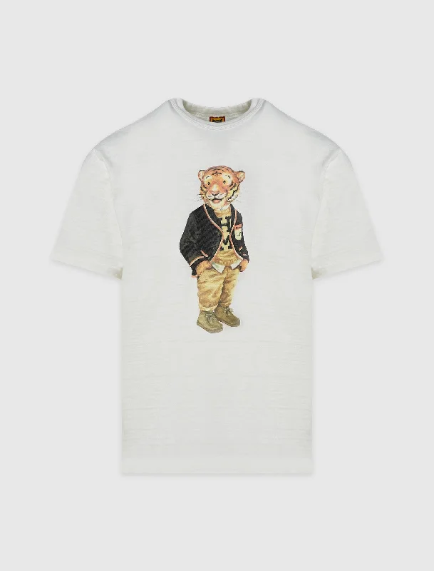 Crew Neck Women T Shirt with a Timeless DesignGRAPHIC T-SHIRT #4
