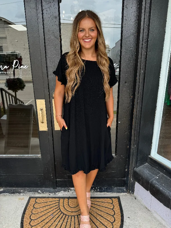 Lace - Embellished Women Dress for an Elegant and Sophisticated AppearanceBlack linen fringe edge dress Lace - Embellished Women Dress for an Elegant and Sophisticated AppearanceBlack linen fringe edge dress