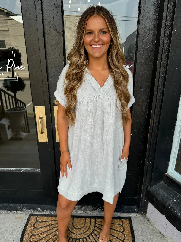 Empire Waist Women Dress to Accentuate the Bust and Conceal the WaistLight grey linen dress Empire Waist Women Dress to Accentuate the Bust and Conceal the WaistLight grey linen dress