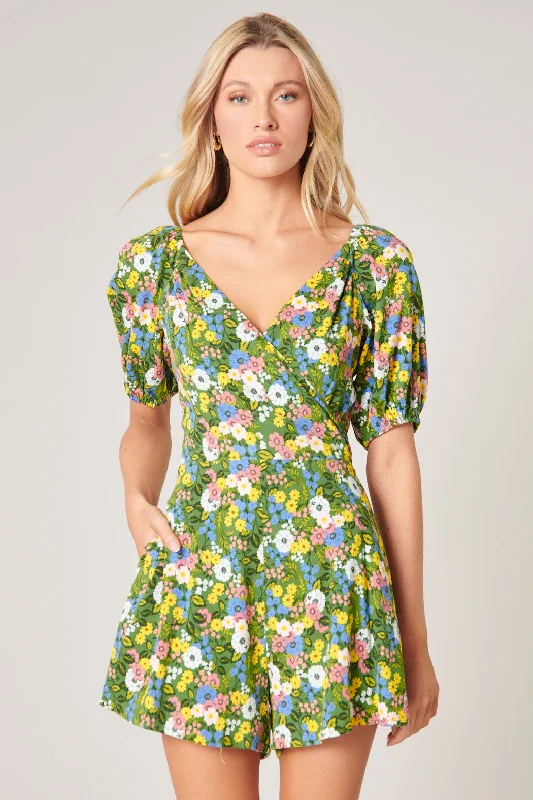 Women jumpsuits with a halter neck for a stylish and flattering choiceGalway Floral Everheart Romper Women jumpsuits with a halter neck for a stylish and flattering choiceGalway Floral Everheart Romper
