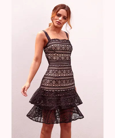 Strapless Women Dress with a Built - in Bra for Comfort and SupportLace Floral Layered Bodycon Dress Strapless Women Dress with a Built - in Bra for Comfort and SupportLace Floral Layered Bodycon Dress