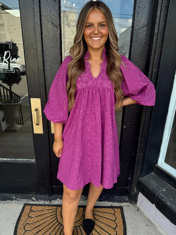 Ruffled Women Dress with Multiple Layers for a Playful and Girly StyleMagenta textured dress Ruffled Women Dress with Multiple Layers for a Playful and Girly StyleMagenta textured dress