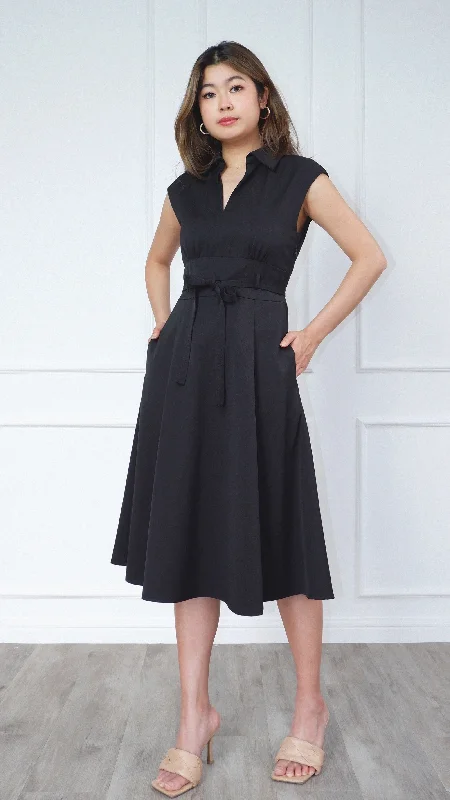 Pleated Women Dress with a Timeless and Elegant TextureMichelle Fit & Flare Midi dress Pleated Women Dress with a Timeless and Elegant TextureMichelle Fit & Flare Midi dress