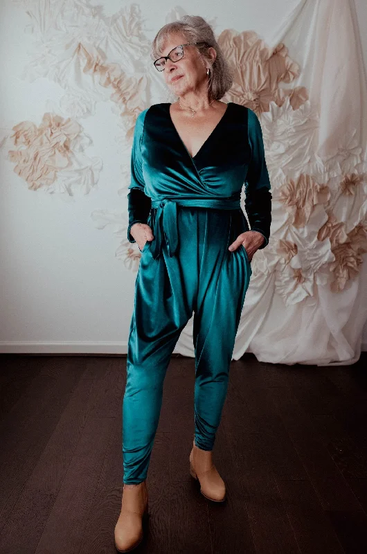 Women jumpsuits with a button - down front for a versatile and casual styleSew Liberated Talam Jumpsuit Women jumpsuits with a button - down front for a versatile and casual styleSew Liberated Talam Jumpsuit