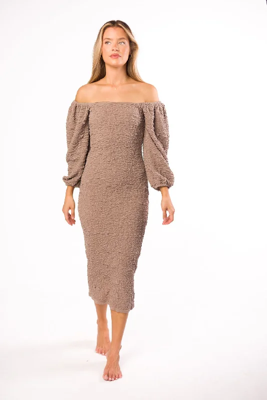 Printed Abstract Women Dress for a Modern and Artistic AppealDarcy Square Neck Midi Dress in Stone Printed Abstract Women Dress for a Modern and Artistic AppealDarcy Square Neck Midi Dress in Stone