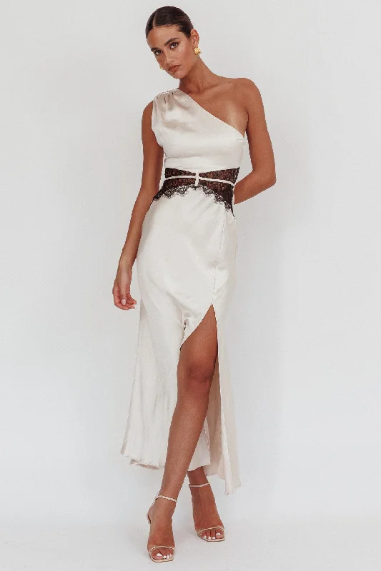 Halter Neck Women Dress to Show Off the Shoulders and NecklineTarly Lace Waist One-Shoulder Maxi Dress Champagne Halter Neck Women Dress to Show Off the Shoulders and NecklineTarly Lace Waist One-Shoulder Maxi Dress Champagne