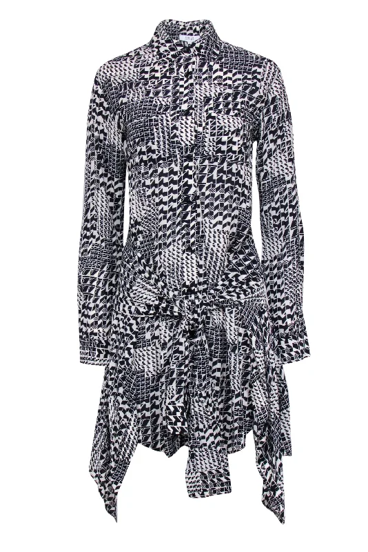 Little Black Women Dress with Sequins for a Glamorous Night Out Little Black Women Dress with Sequins for a Glamorous Night Out Derek Lam - Black & Cream Print Button Front Wrap Tie Bottom Dress Sz 0 Little Black Women Dress with Sequins for a Glamorous Night Out Little Black Women Dress with Sequins for a Glamorous Night Out Derek Lam - Black & Cream Print Button Front Wrap Tie Bottom Dress Sz 0