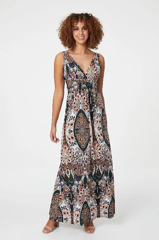 Maxi dresses with side slits for a touch of allurePeacock Print Sleeveless Maxi Dress Maxi dresses with side slits for a touch of allurePeacock Print Sleeveless Maxi Dress