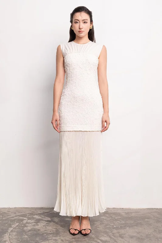 Polyester maxi dresses for easy - care and durabilitySelah Drop Waist Round Neck Foam Silk Ankle Length Dress Polyester maxi dresses for easy - care and durabilitySelah Drop Waist Round Neck Foam Silk Ankle Length Dress