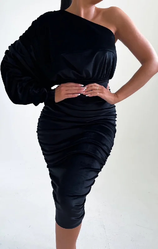 Midi dresses with embroidered accents for a unique and detailed designBlack One Sleeve Ruched Velvet Midi Dress - Dani Midi dresses with embroidered accents for a unique and detailed designBlack One Sleeve Ruched Velvet Midi Dress - Dani