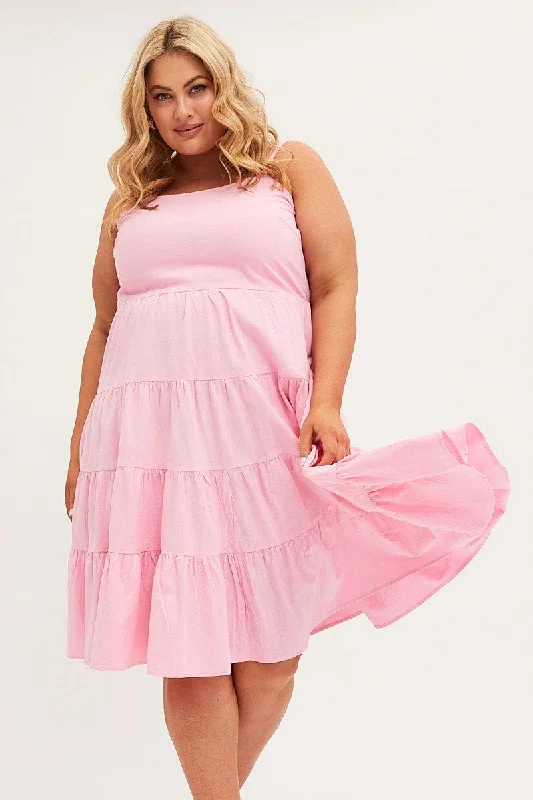 Midi dresses with ruched bodices for a feminine and fitted feelPink Midi Dress Strappy Tiered Cotton Midi dresses with ruched bodices for a feminine and fitted feelPink Midi Dress Strappy Tiered Cotton