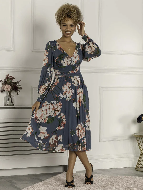 Midi dresses with gathered skirts for a full and flowing silhouetteGianna Long Sleeve Mesh Dress, Teal Midi dresses with gathered skirts for a full and flowing silhouetteGianna Long Sleeve Mesh Dress, Teal