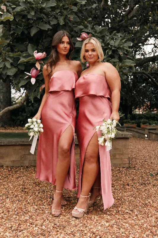 Midi dresses with halter necks for a stylish and comfortable optionVienna Strapless Midi Dress - Dusty Rose Midi dresses with halter necks for a stylish and comfortable optionVienna Strapless Midi Dress - Dusty Rose