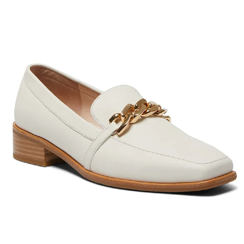 Sustainable Women's Recycled Material Loafers in Gray for Eco - Conscious ShoppersDalton Loafer in Ivory Leather Sustainable Women's Recycled Material Loafers in Gray for Eco - Conscious ShoppersDalton Loafer in Ivory Leather