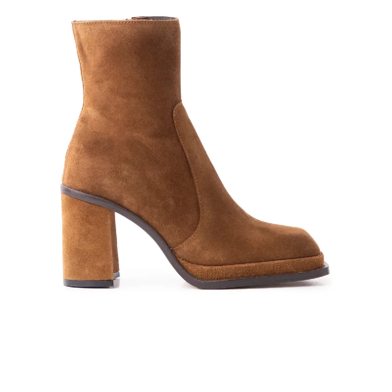 women's lace-up ankle bootsBowen Brown Suede