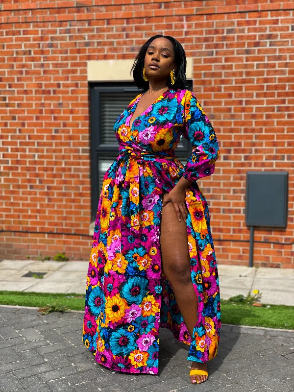 Maxi dresses with a pleated skirt for a timeless and elegant appearanceAvita Ankara Maxi Dress | Pink Floral Multicoloured African Print Maxi dresses with a pleated skirt for a timeless and elegant appearanceAvita Ankara Maxi Dress | Pink Floral Multicoloured African Print