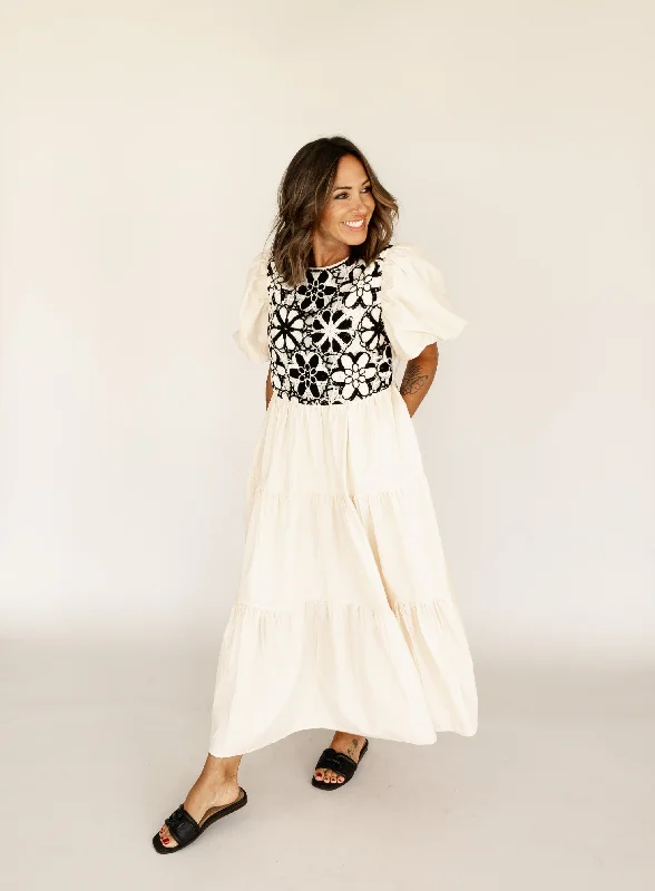 Maxi dresses with ribbed textures for a unique and tactile lookEver After Midi Dress - Final Sale Maxi dresses with ribbed textures for a unique and tactile lookEver After Midi Dress - Final Sale