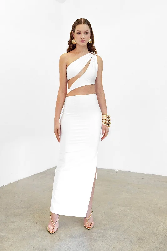 Maxi dresses with an asymmetric hem for a fashion - forward and eye - catching designKalentina Dress - Ivory Maxi dresses with an asymmetric hem for a fashion - forward and eye - catching designKalentina Dress - Ivory