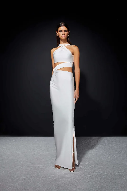 Maxi dresses with a gathered skirt for a voluminous and dramatic effectKivia Dress - White Maxi dresses with a gathered skirt for a voluminous and dramatic effectKivia Dress - White