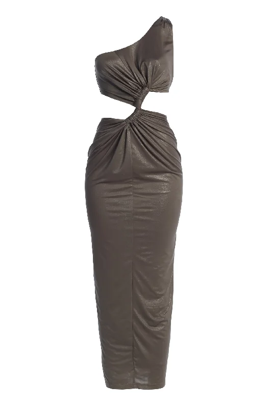 Maxi dresses with an empire waist for a flattering fit on all body typesOlive Joce One Shoulder Maxi Dress Maxi dresses with an empire waist for a flattering fit on all body typesOlive Joce One Shoulder Maxi Dress