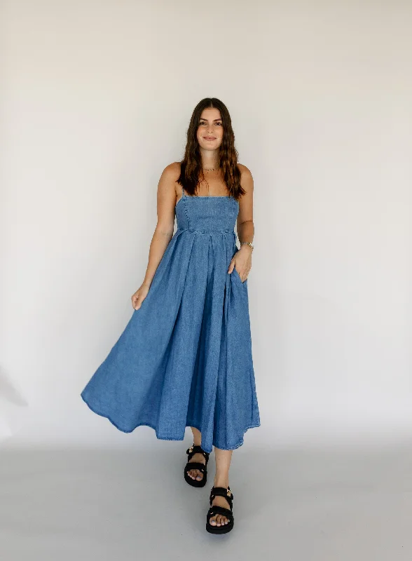 Maxi dresses with beaded embellishments for a fancy and luxurious eventSerena Denim Dress Maxi dresses with beaded embellishments for a fancy and luxurious eventSerena Denim Dress