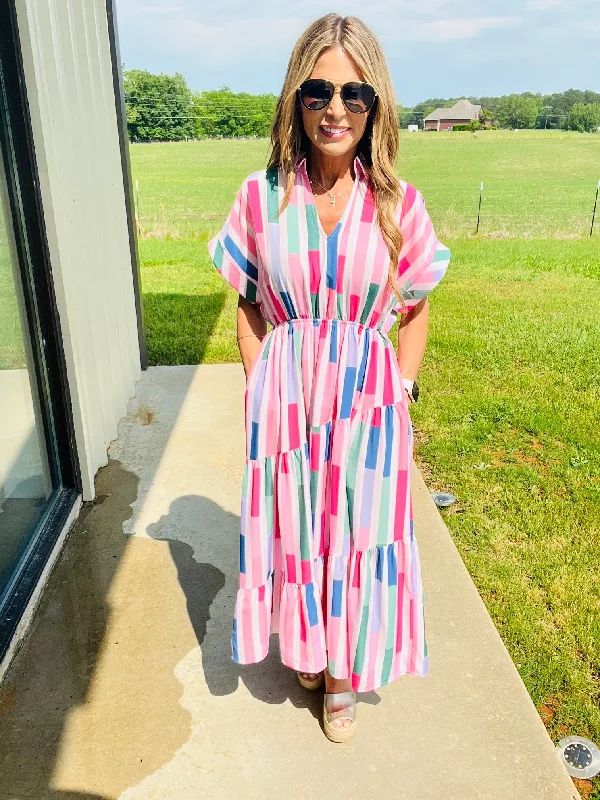 Maxi dresses with an asymmetric hem for a fashion - forward and eye - catching designWEEKEND MEETUP DRESS Maxi dresses with an asymmetric hem for a fashion - forward and eye - catching designWEEKEND MEETUP DRESS