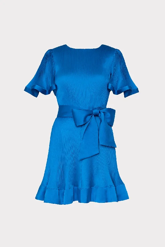 Mini dresses with gathered skirts for a voluminous effectLumi Satin Pleated Dress