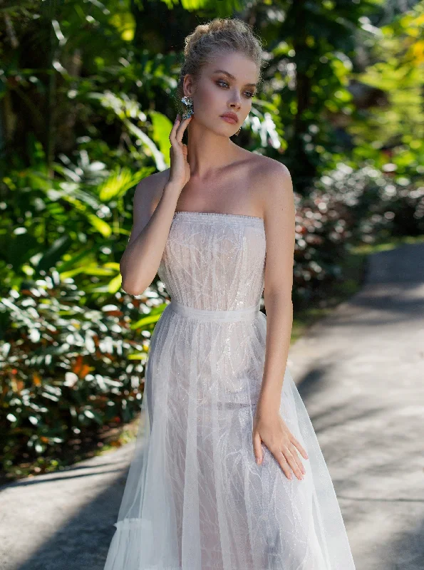 Trumpet - style wedding dresses with a train2in1 Strapless Wedding Gown with Tulle Overlay Trumpet - style wedding dresses with a train2in1 Strapless Wedding Gown with Tulle Overlay