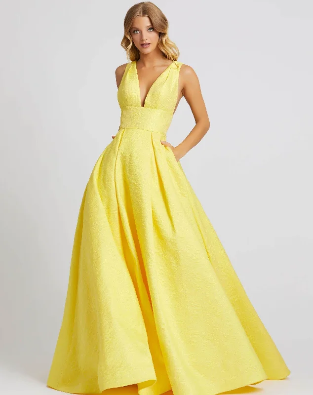 Sleeveless bodycon dress for summer partiesMac Duggal 67098 Prom Long Sleeveless Ball Gown Sleeveless bodycon dress for summer partiesMac Duggal 67098 Prom Long Sleeveless Ball Gown