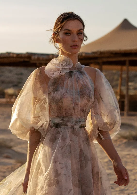 Empire - line wedding dresses with a ruffled skirtPuffy Long Sleeve Floral Print Gown Empire - line wedding dresses with a ruffled skirtPuffy Long Sleeve Floral Print Gown