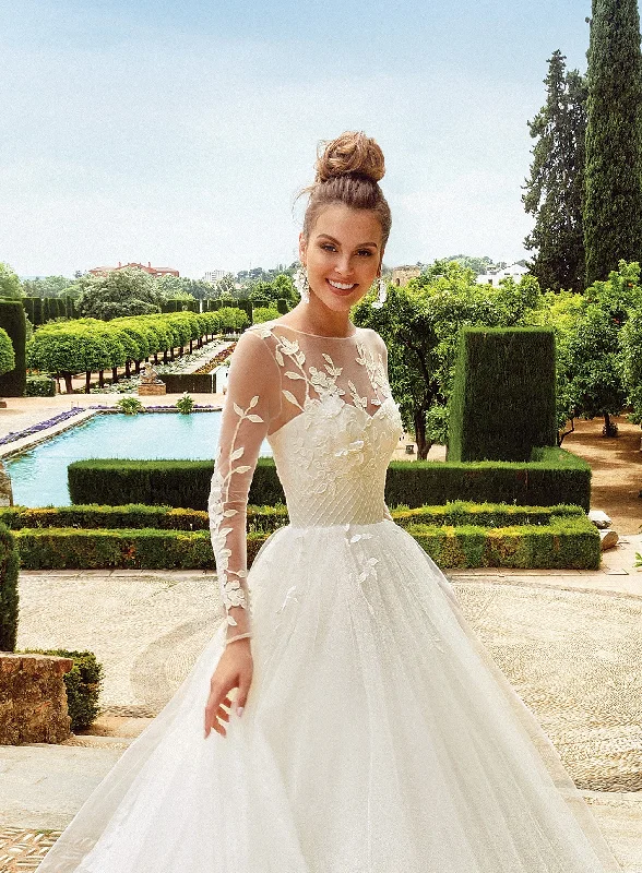 Wedding dresses with a dropped waist for a retro styleSheer Long Sleeve Illusion Ball Gown Wedding Dress Wedding dresses with a dropped waist for a retro styleSheer Long Sleeve Illusion Ball Gown Wedding Dress