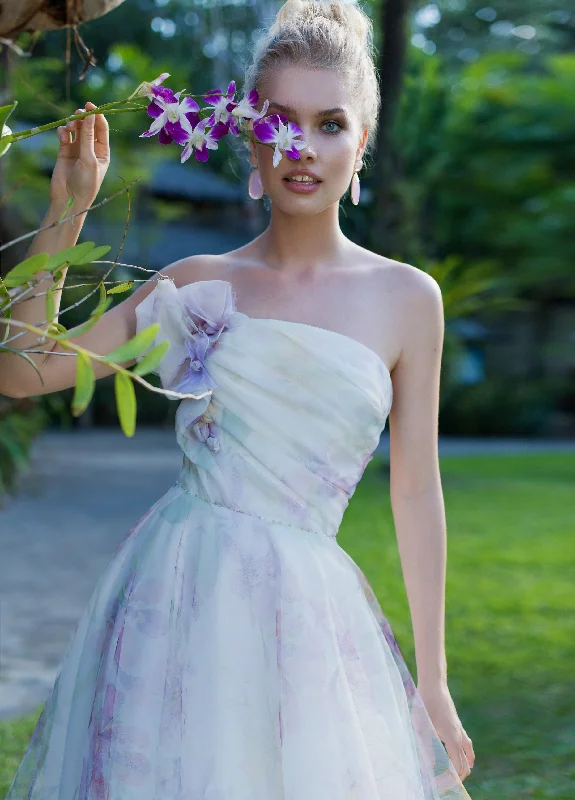 Vintage - themed wedding dresses with pearl accentsStrapless Floral Print Orchid Wedding Gown Vintage - themed wedding dresses with pearl accentsStrapless Floral Print Orchid Wedding Gown