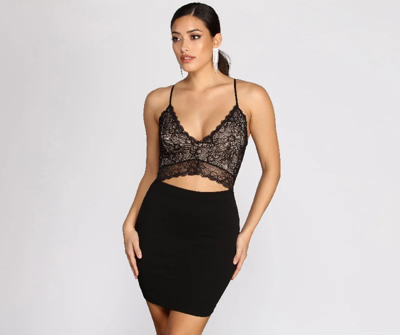 Bodycon dress with a ruffled trim​Sultry In Lace Mini Dress