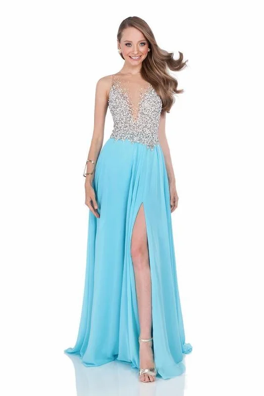 Bodycon dress with a floral print for a feminine touchTerani Couture 1612P0502A Long Prom Dress Bodycon dress with a floral print for a feminine touchTerani Couture 1612P0502A Long Prom Dress